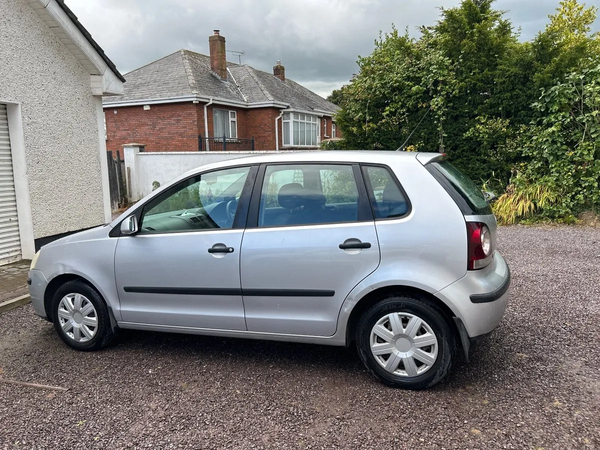 Volkswagen Polo 2006 - Image 1