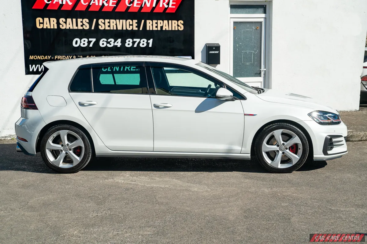 🔥 2017 VW Golf GTI mk7.5 DSG Pearl Metalic🔥 - Image 3