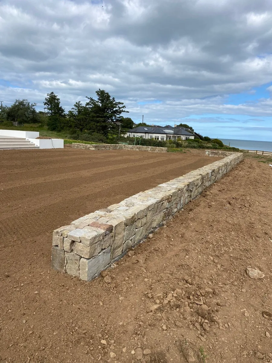 Tipperary Sandstone Garden Walling - Image 2