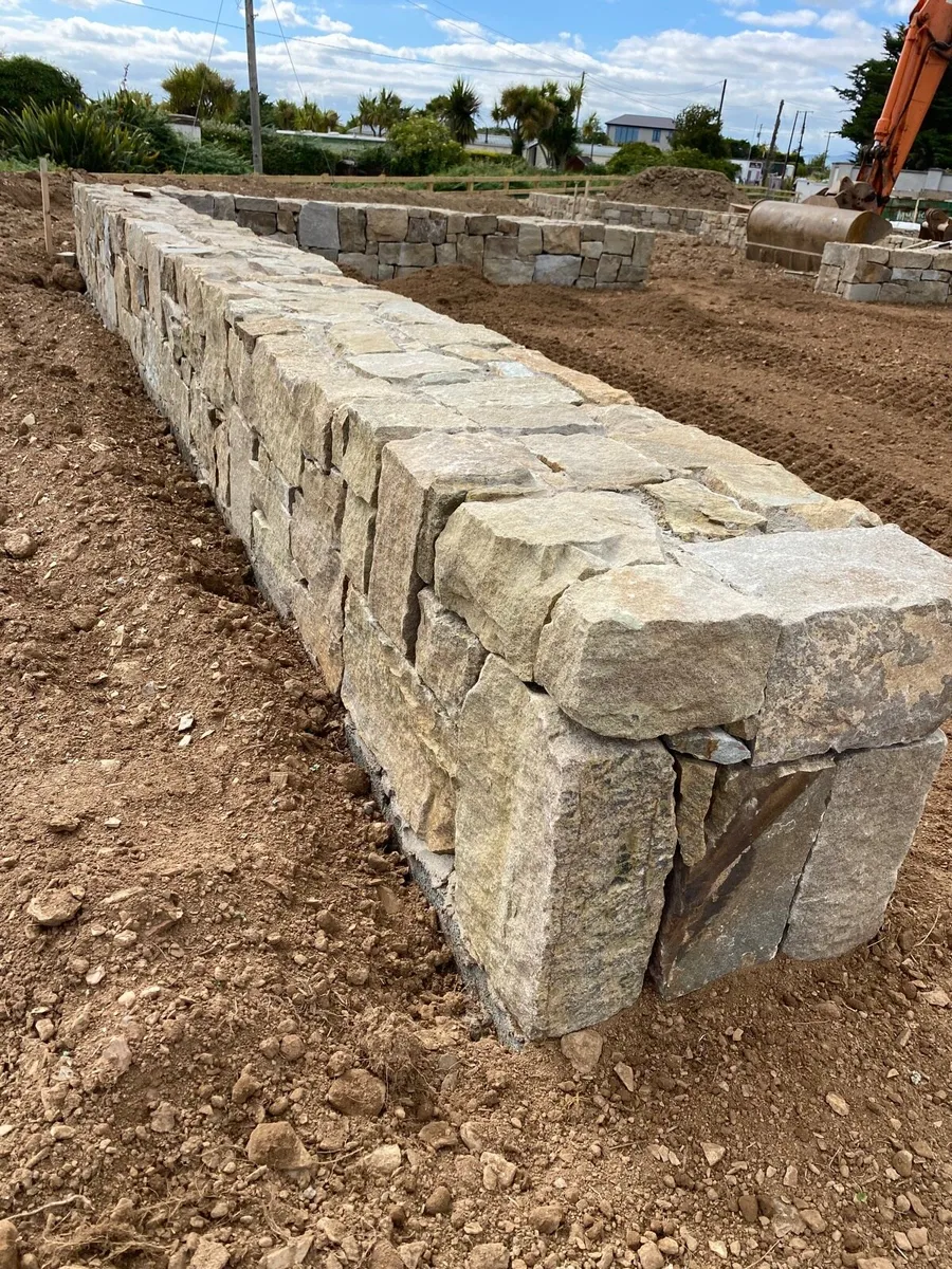 Tipperary Sandstone Garden Walling - Image 3