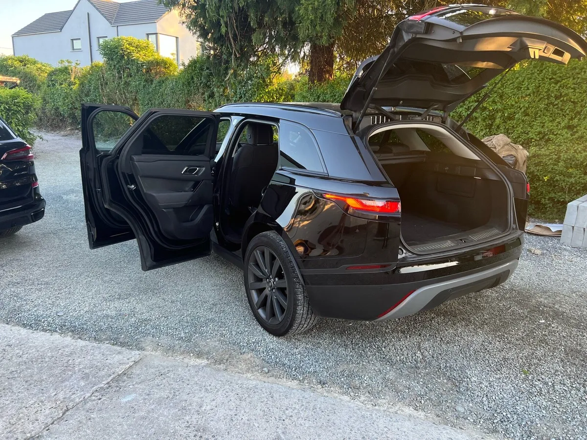 Velar low mileage - Image 4