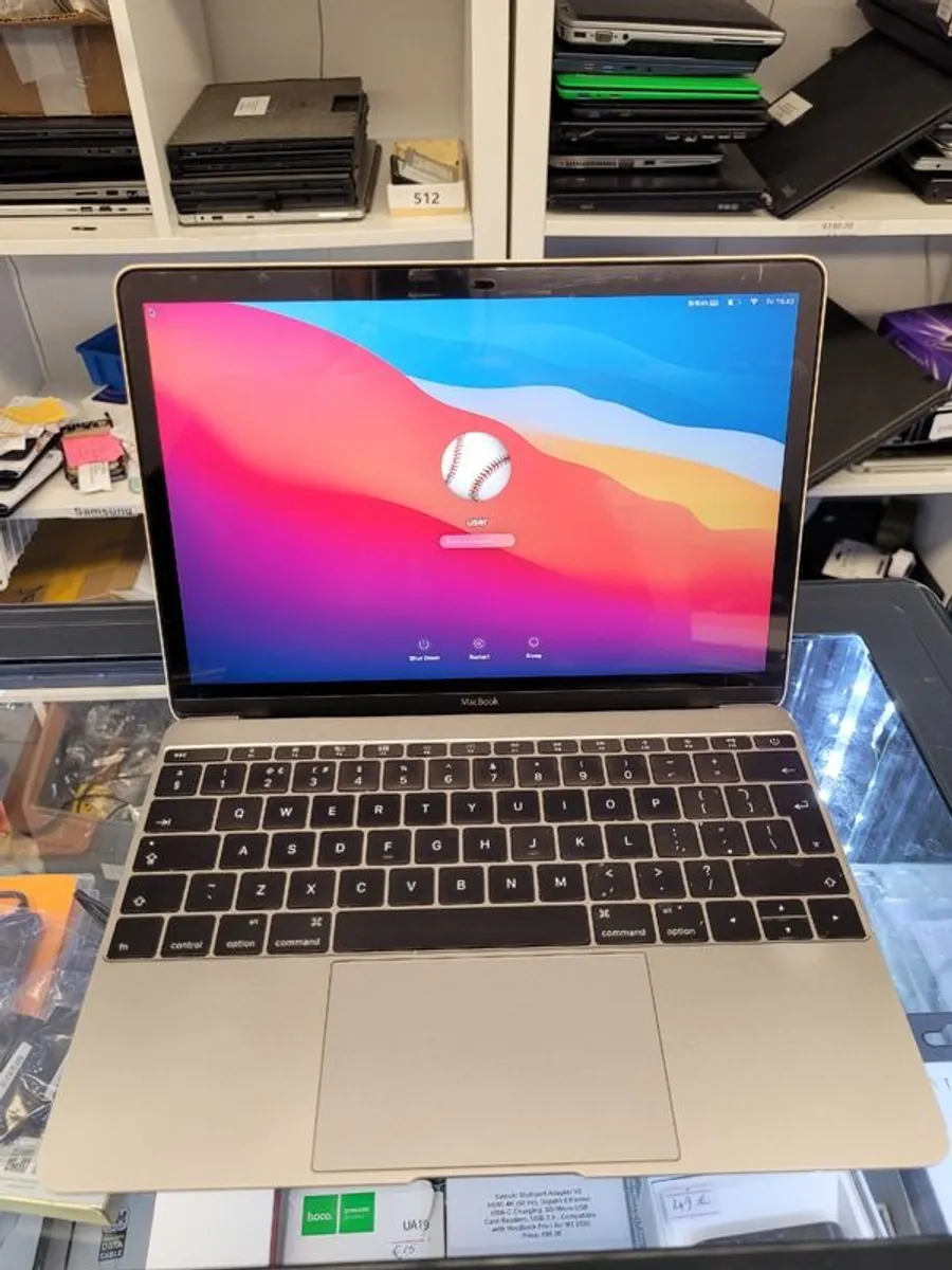 MacBook 12インチ 2015 Core M 8GB 256GB Apple MacBook A1534