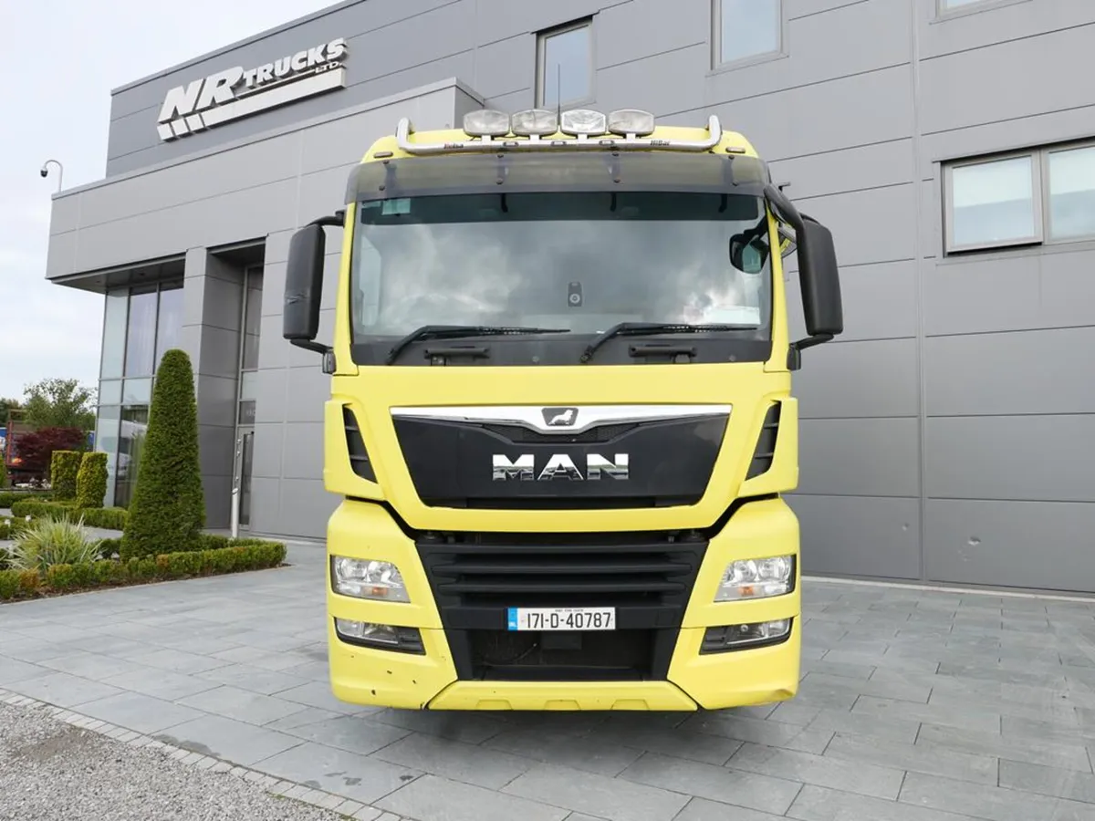 2017 Man TGX 26.500 Sleeper Cab 6x2 - Image 2