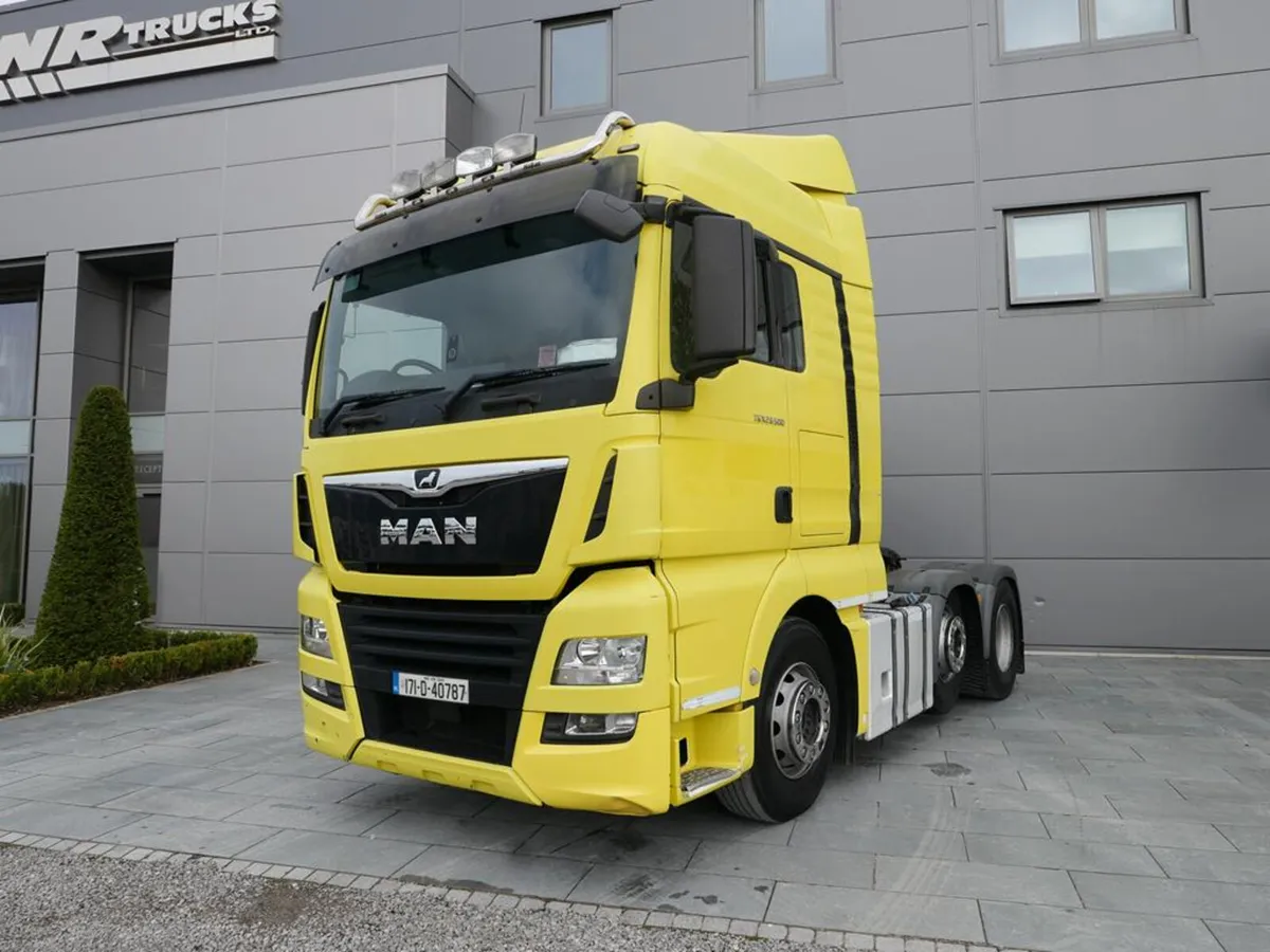 2017 Man TGX 26.500 Sleeper Cab 6x2 - Image 3