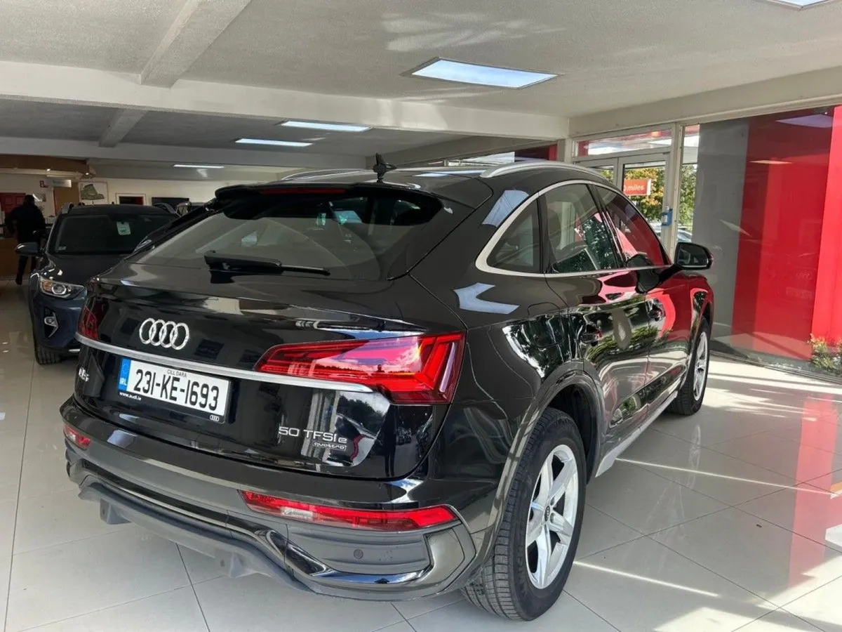 Audi Q5 50 Tfsi e 299HP S Tronic Quattro SE - Image 3