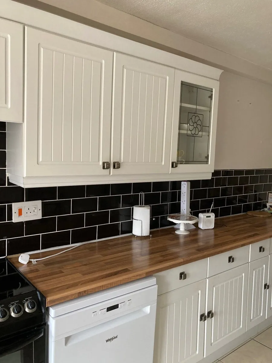 Kitchen presses for sale in Co. Dublin for €50 on DoneDeal