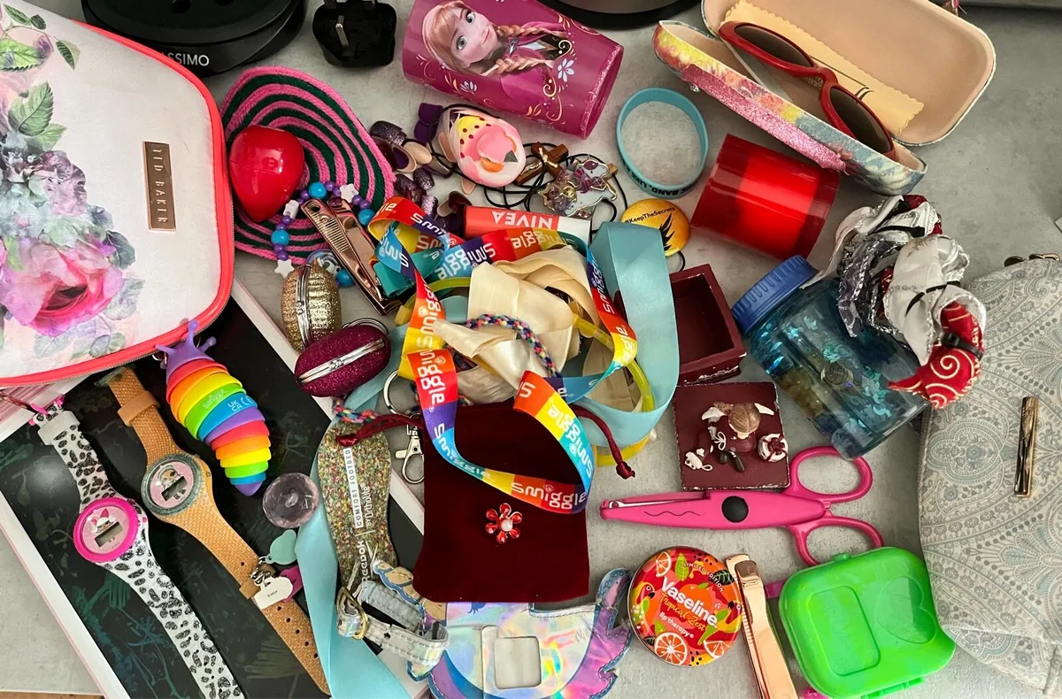 For sale bundle of accessories for sale in Co. Limerick for €7 on DoneDeal