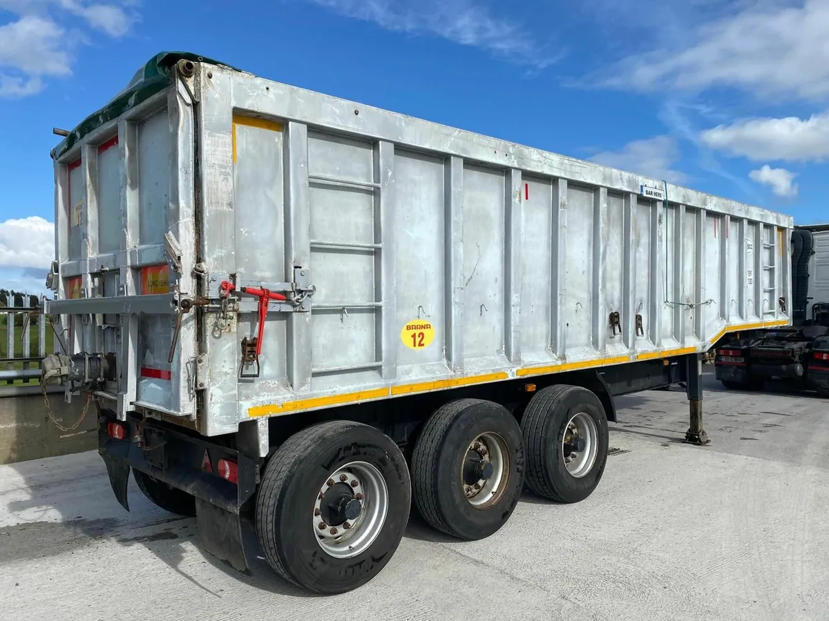 Bulk Tipping Trailer For Sale - Image 1