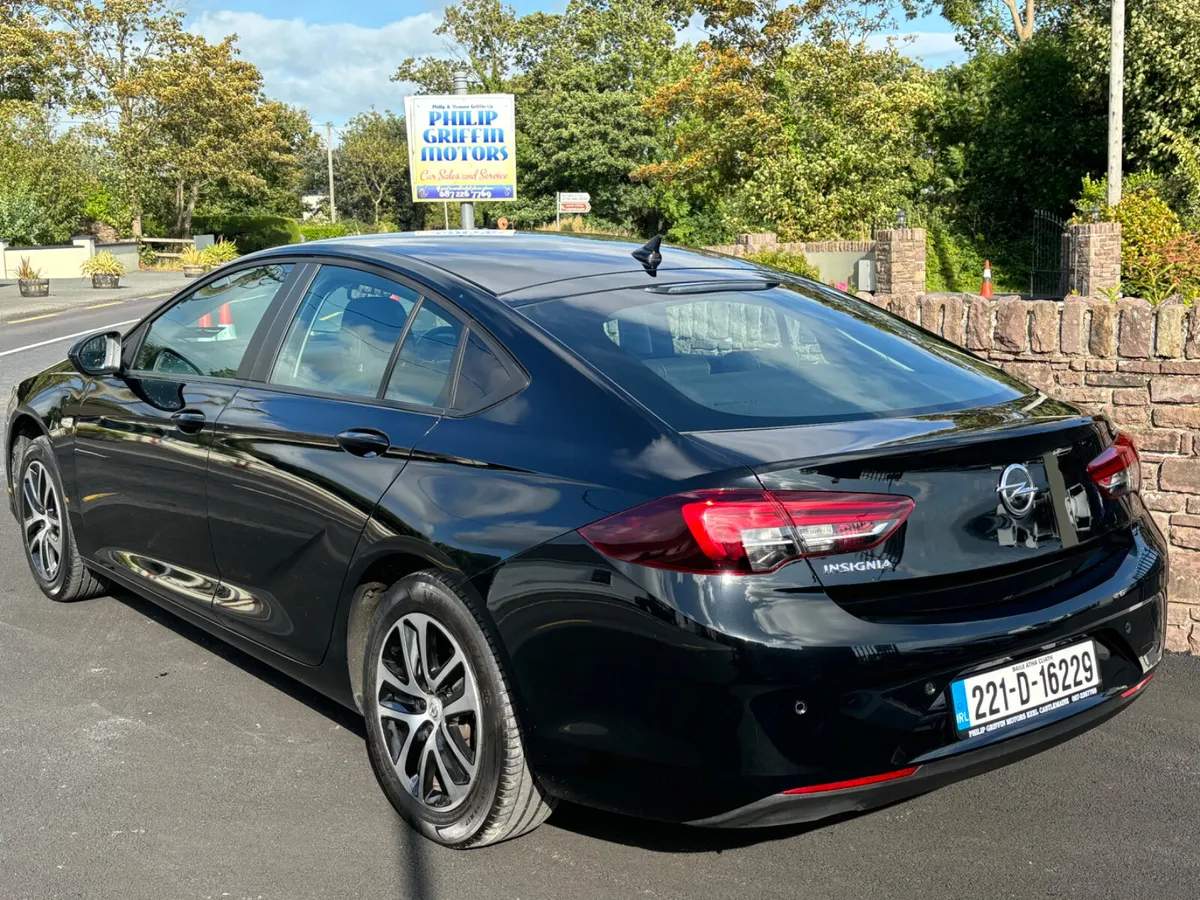 Opel Insignia 2022 SC 122bhp only 44000kms - Image 4