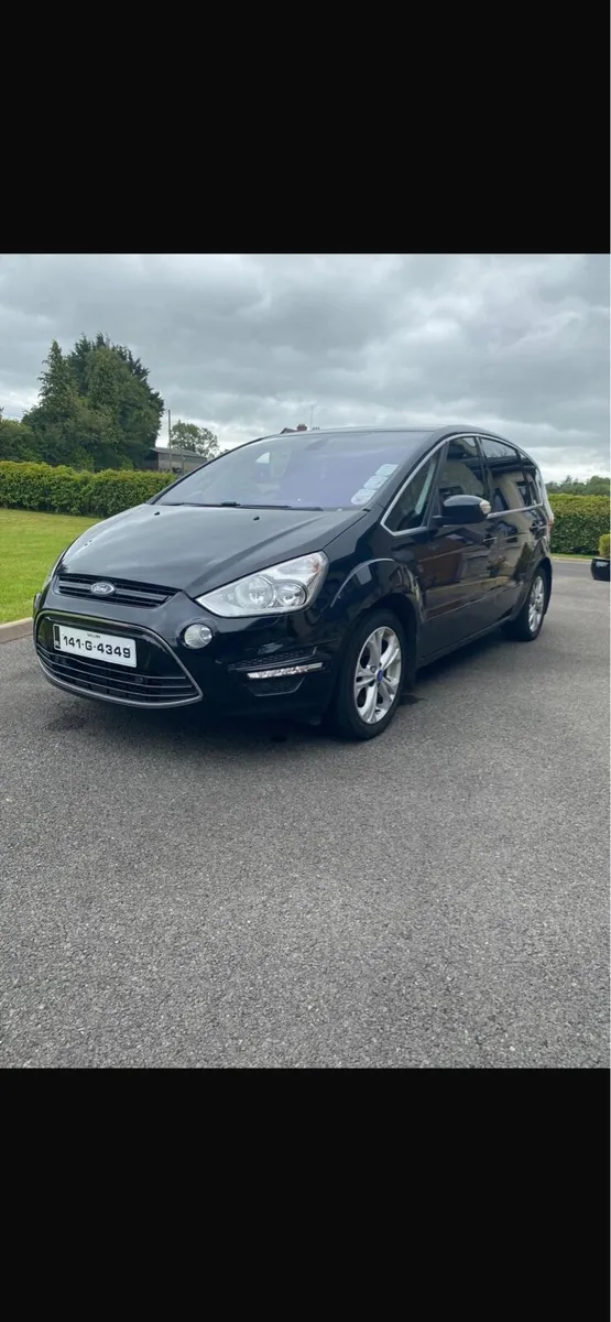 Ford SMax Titanium 2.0D - Image 2