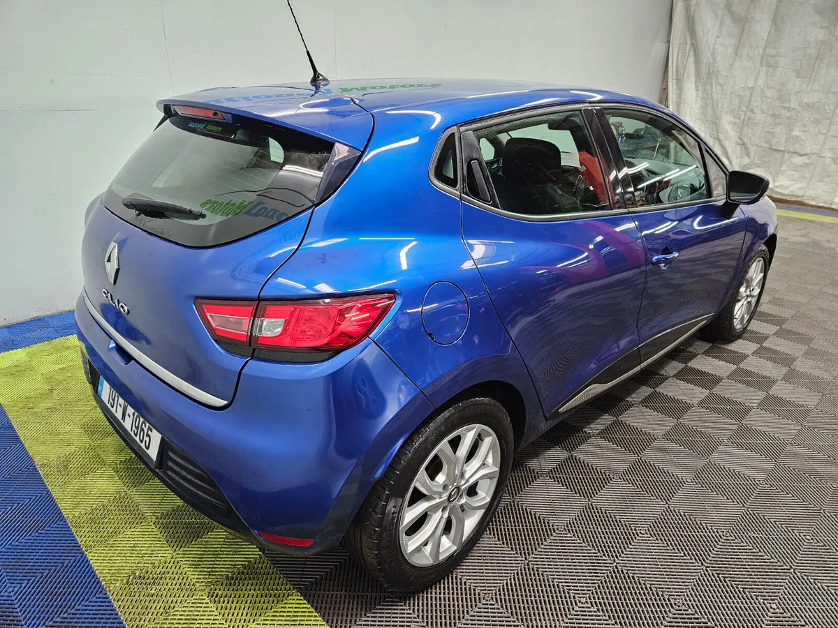 2019 Renault Clio DYNAMIQUE NAV 0.9 TCE 90 - Image 4