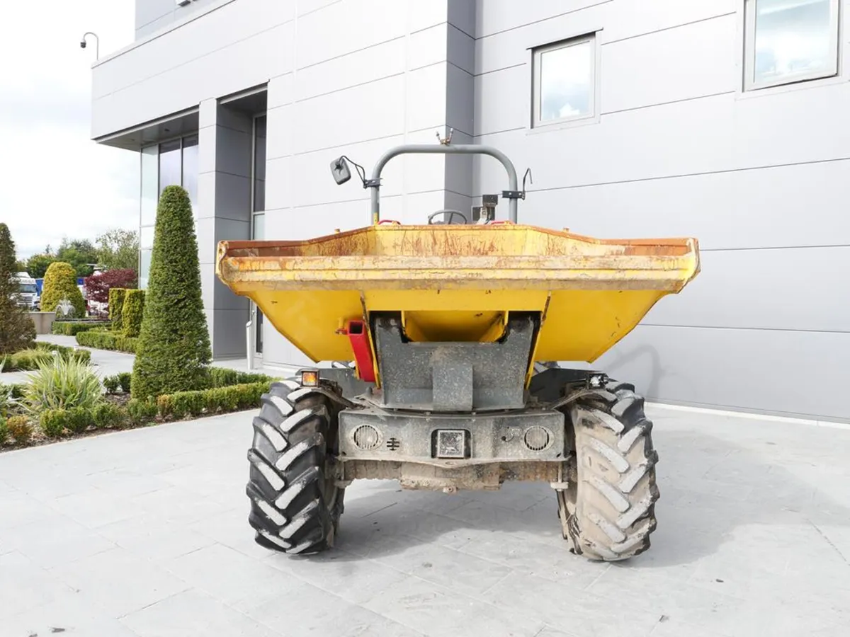 2019 Wacker Neuson DW60 6 Ton Swivel Skip Dumper - Image 2