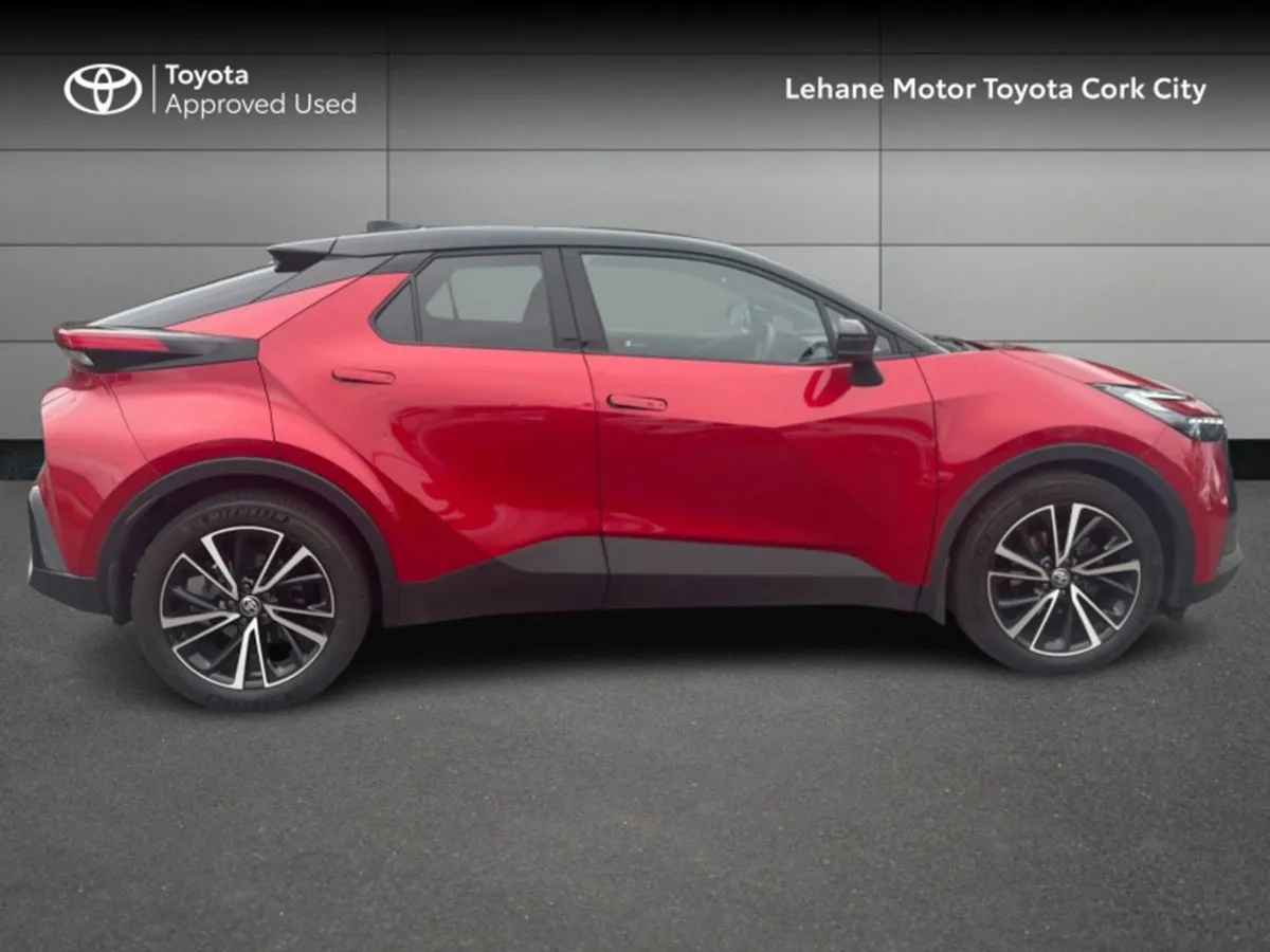 Toyota C-HR C-hr Hybrid SOL - Image 3