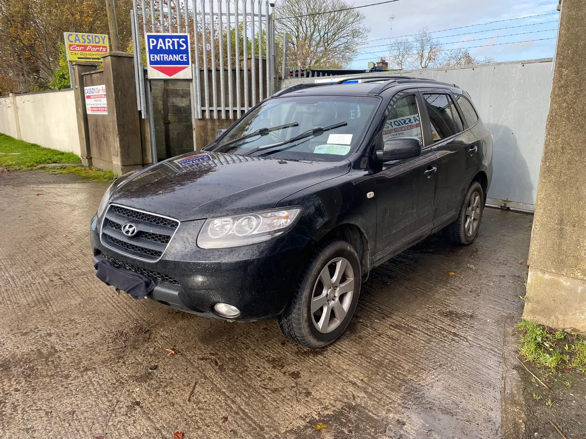 For Parts 2010 Santa Fe 2.2 diesel 4WD & 2WD - Image 1