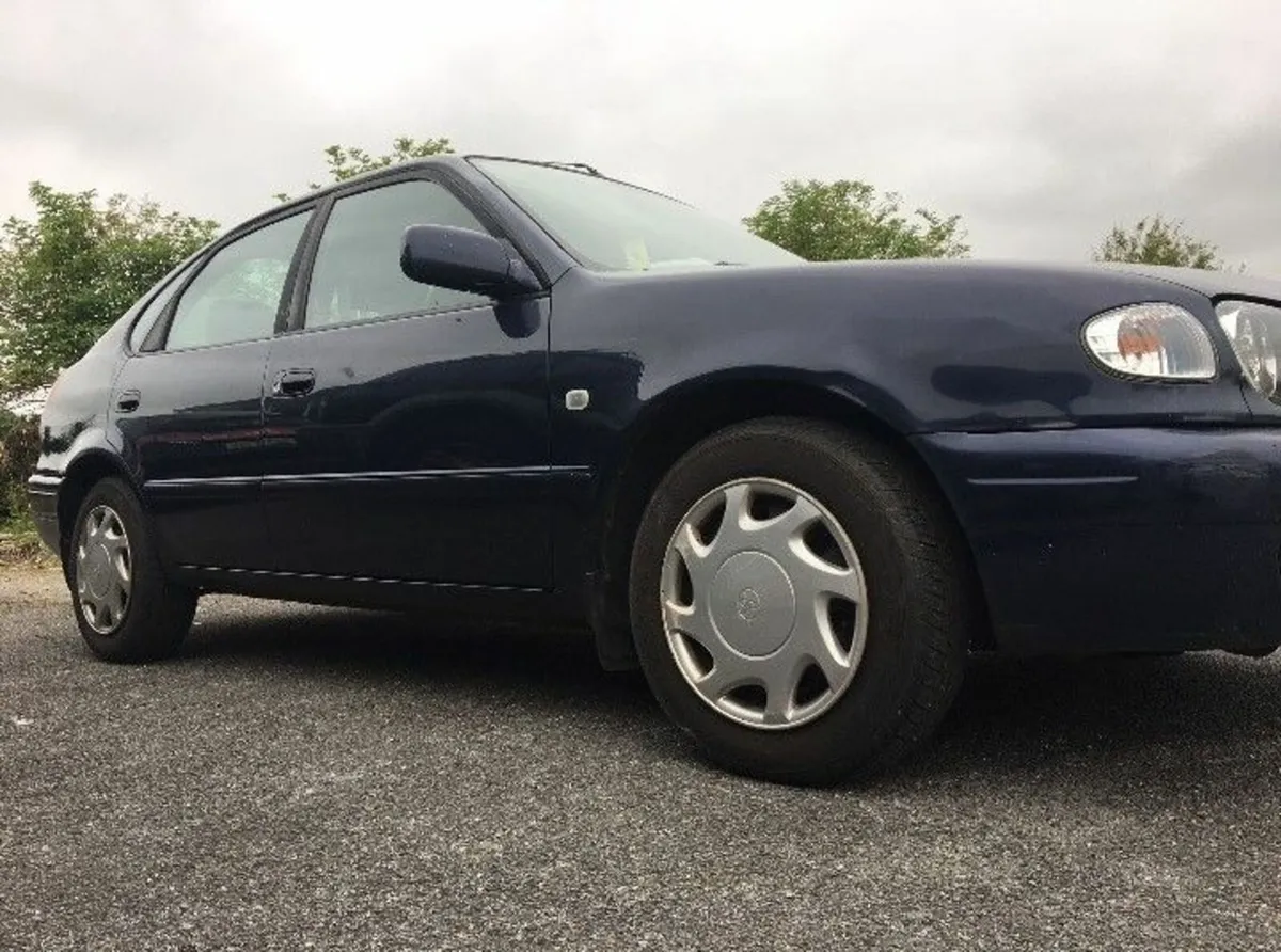 Toyota Corolla 2000 for sale in Co. Galway for €1,200 on DoneDeal