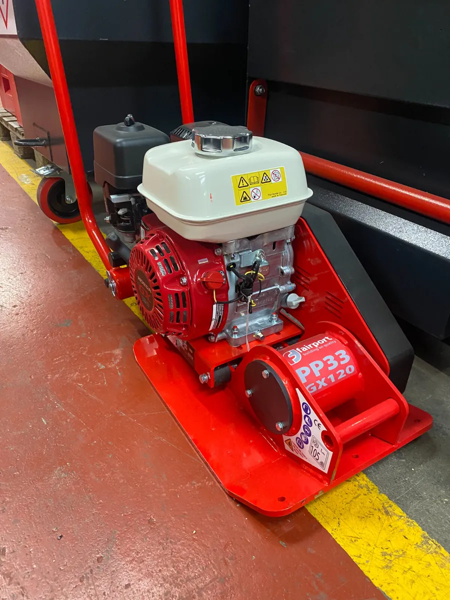 METRIX / FAIRPORT...PP33 Plate Compactor  METRIX - Image 1