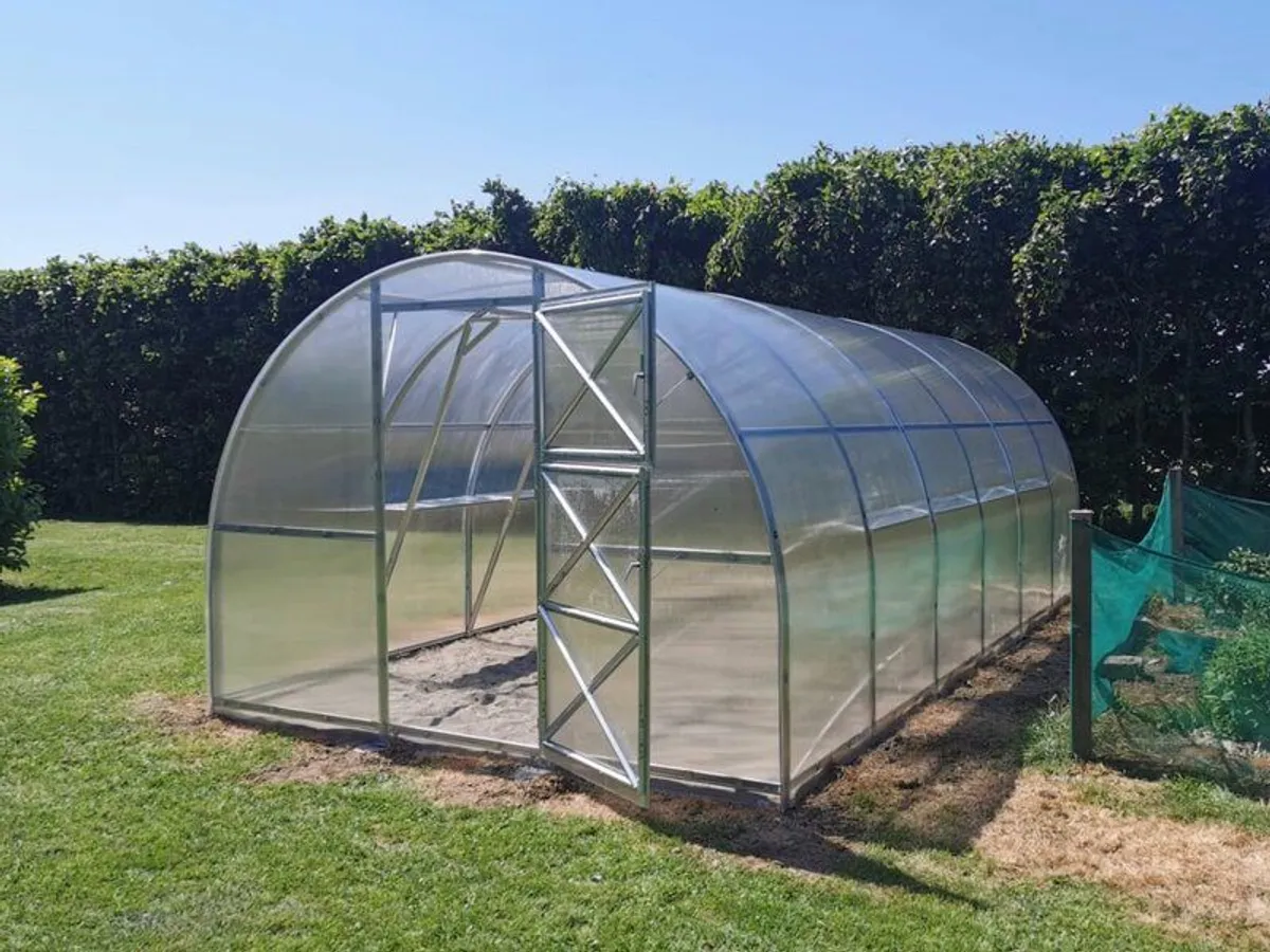 Greenhouse Strong (3m x 6m; 9.8ft x 19.6ft) - Image 1