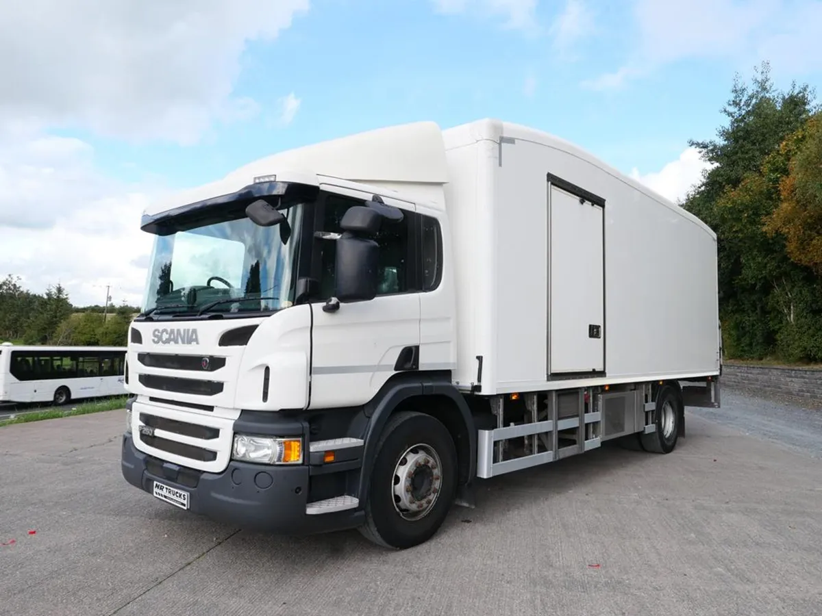 Scania P250 FridgeBody 4x2 Auto - Image 3