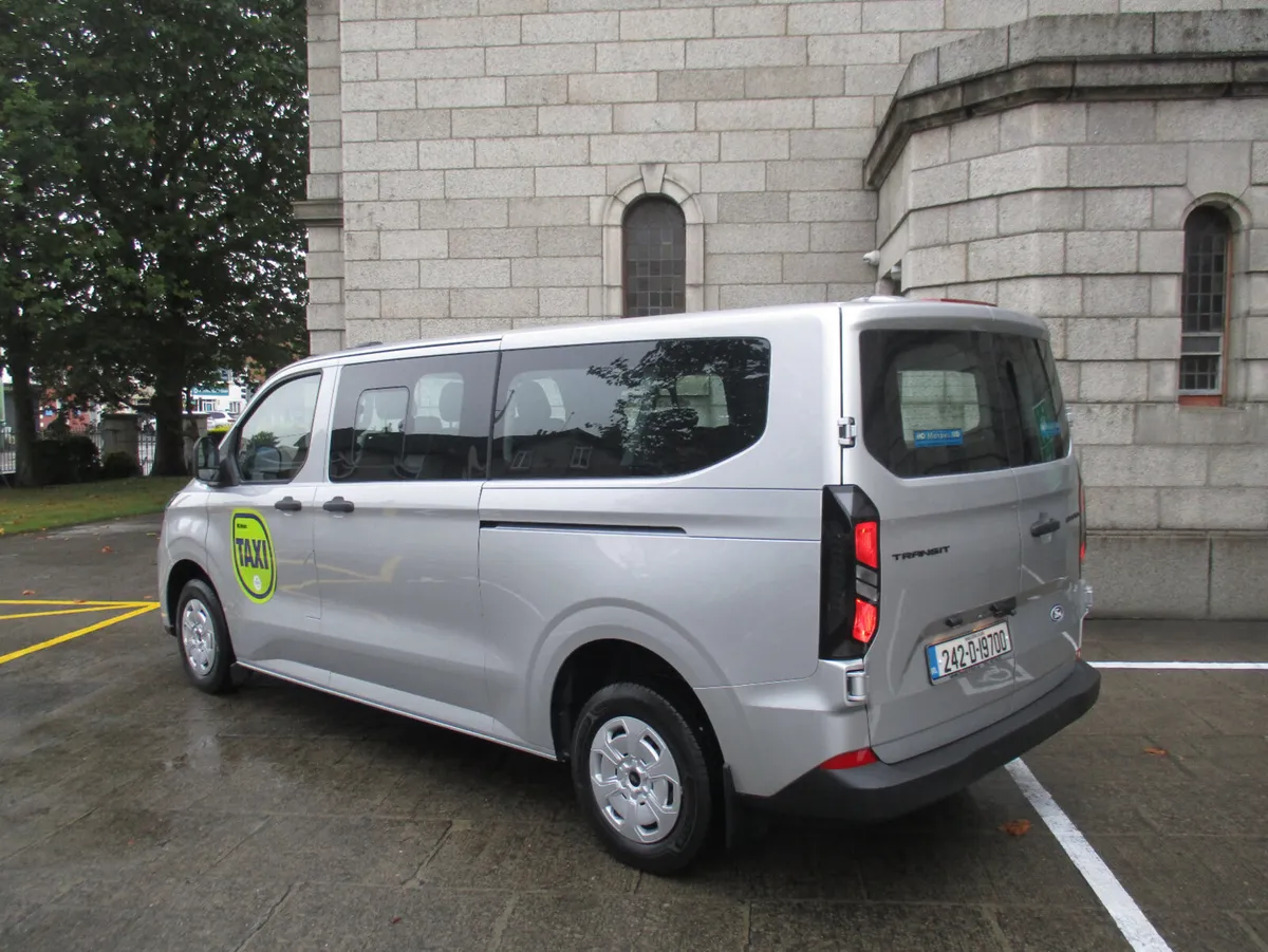 W/C ACCESSIBLE FORD TRANSIT LWB AUTO 2.0TD 9 SEAT - Image 3
