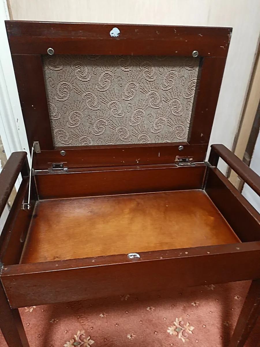 Piano Stool for sale in Co. Mayo for €69 on DoneDeal