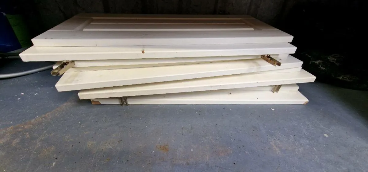 Kitchen cupboard doors for sale in Co. Cork for €0 on DoneDeal