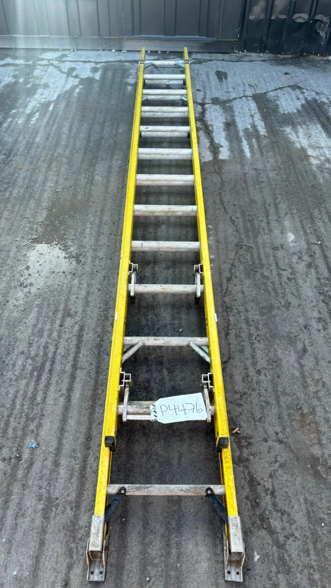 2 Section Ladder - Image 1