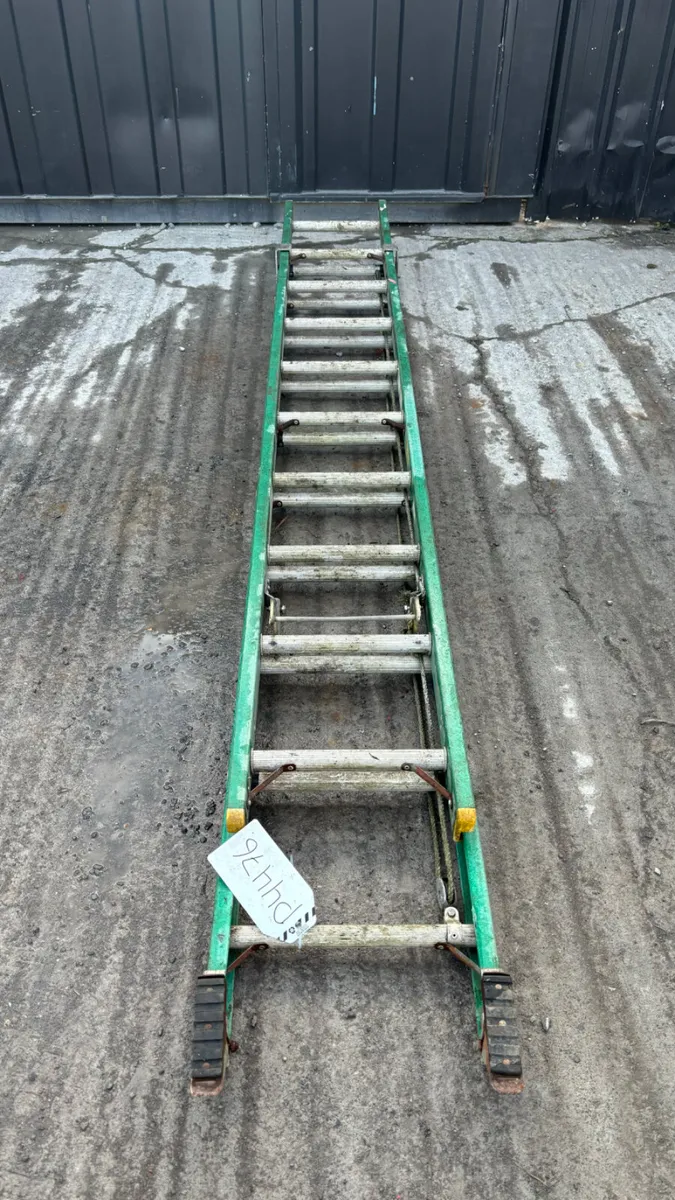 2 Section Ladder - Image 1