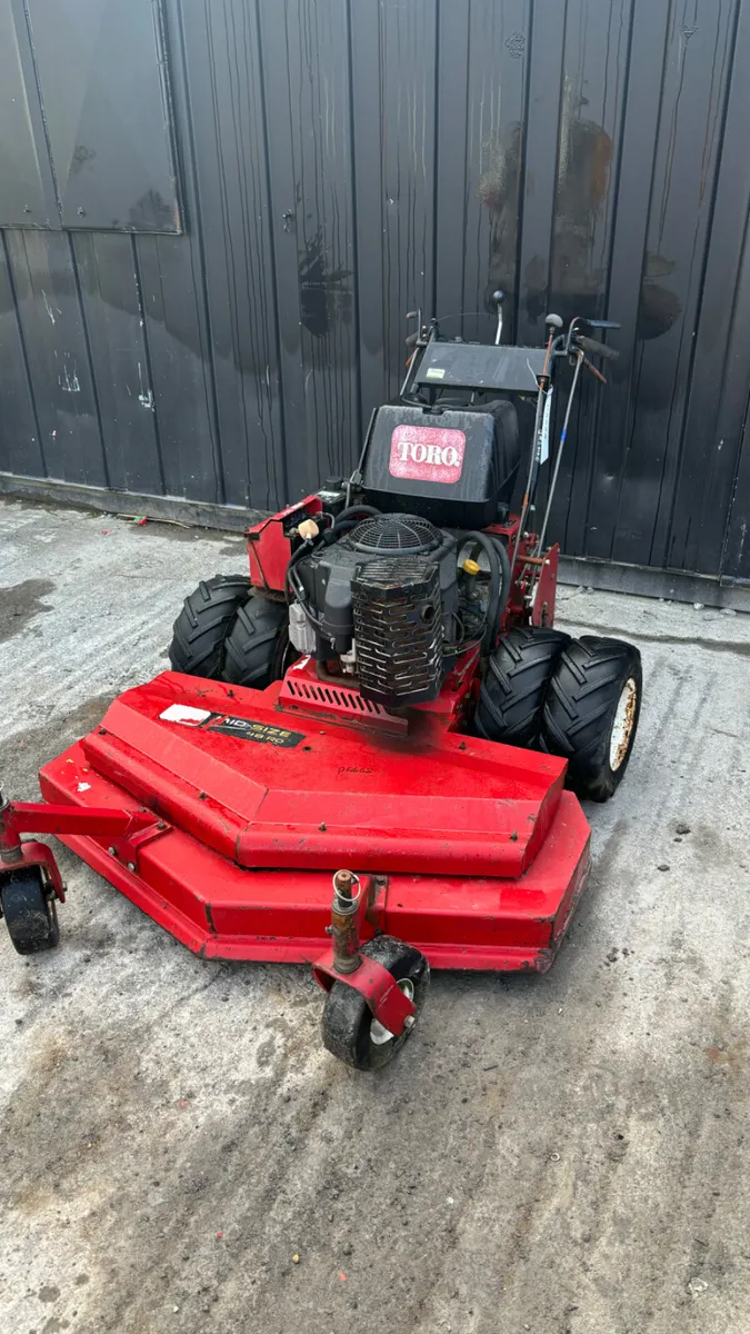 Toro Walk-Behind Mower Midsize - Image 3