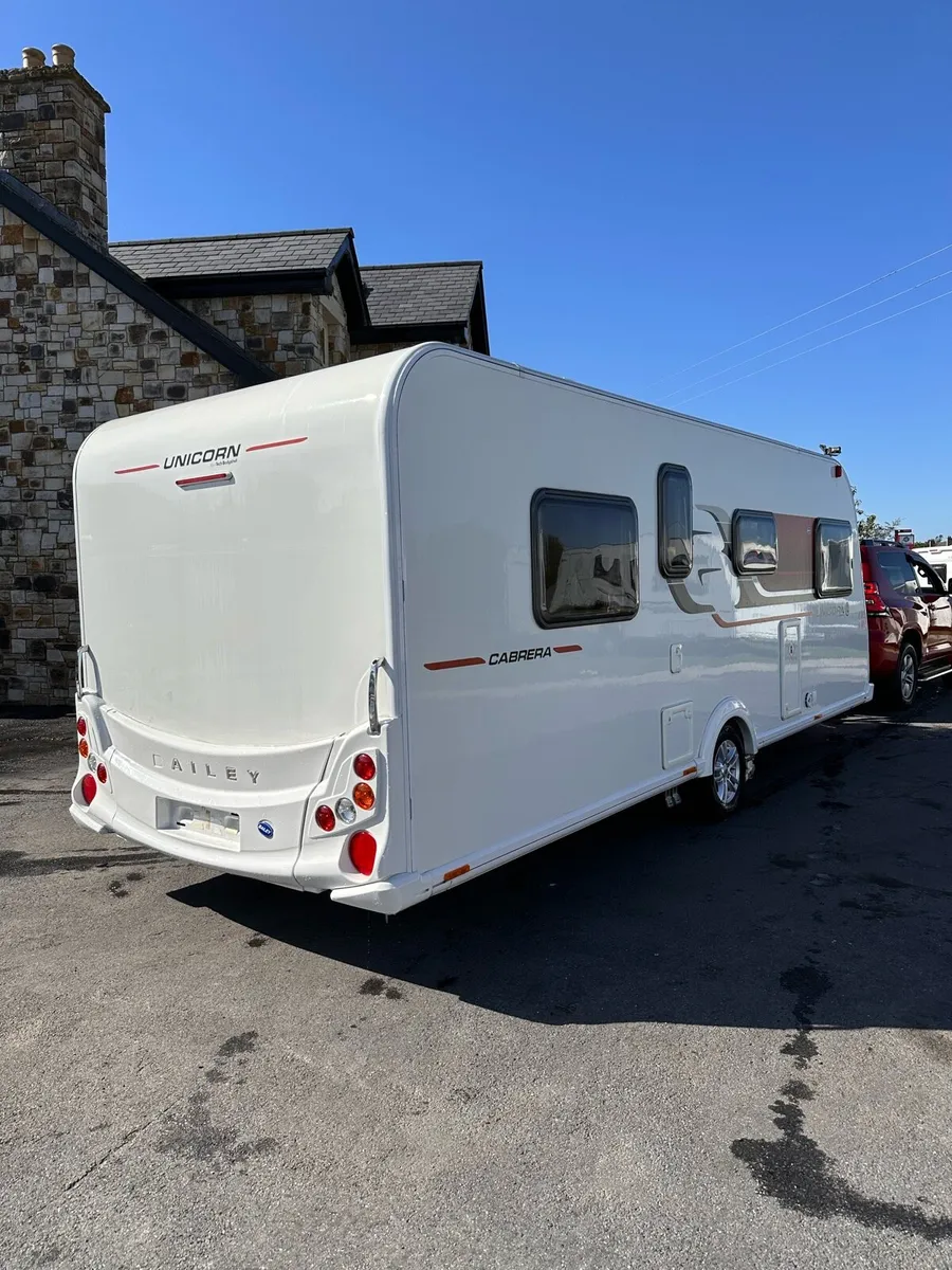 2017 BAILEY UNICORN CABRERA REAR ISLAND BED for sale in Co. Monaghan