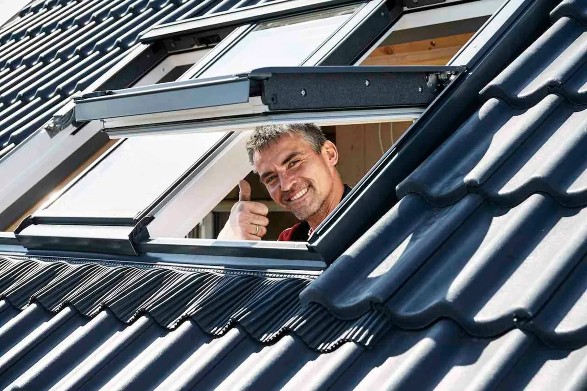 Velux windows & remote controls - Image 2