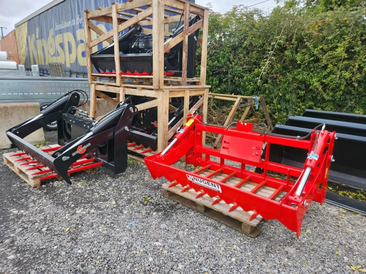 Bale splitters - Image 1