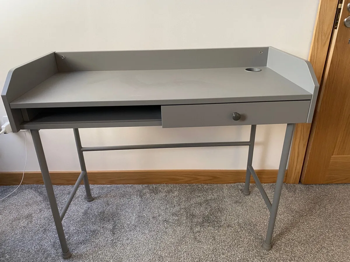 Ikea desk - Image 1