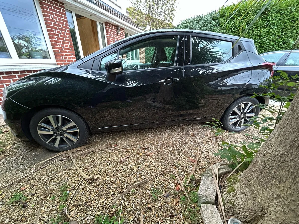 Beautiful 191 Nissan Micra Black Private *Reduced* - Image 4