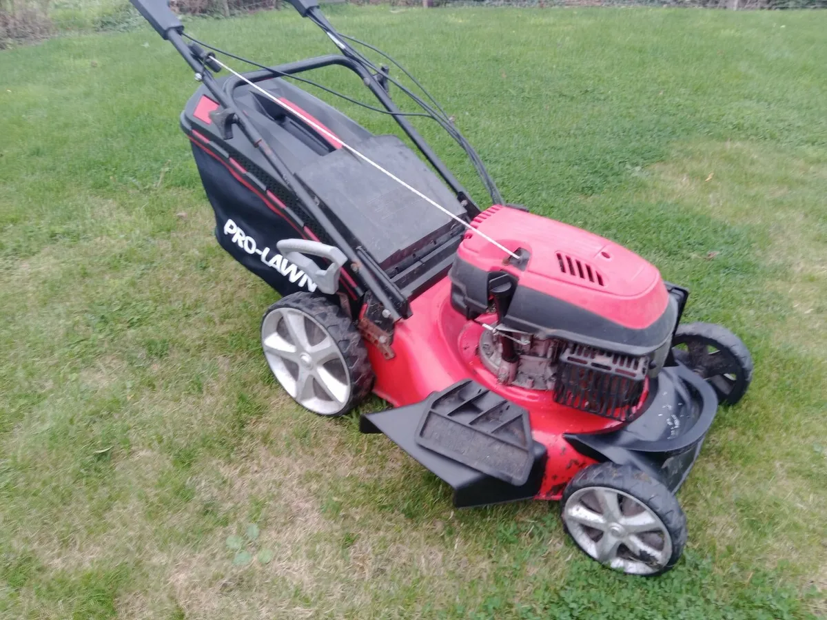Self drive lawnmower for sale in Co. Meath for €220 on DoneDeal