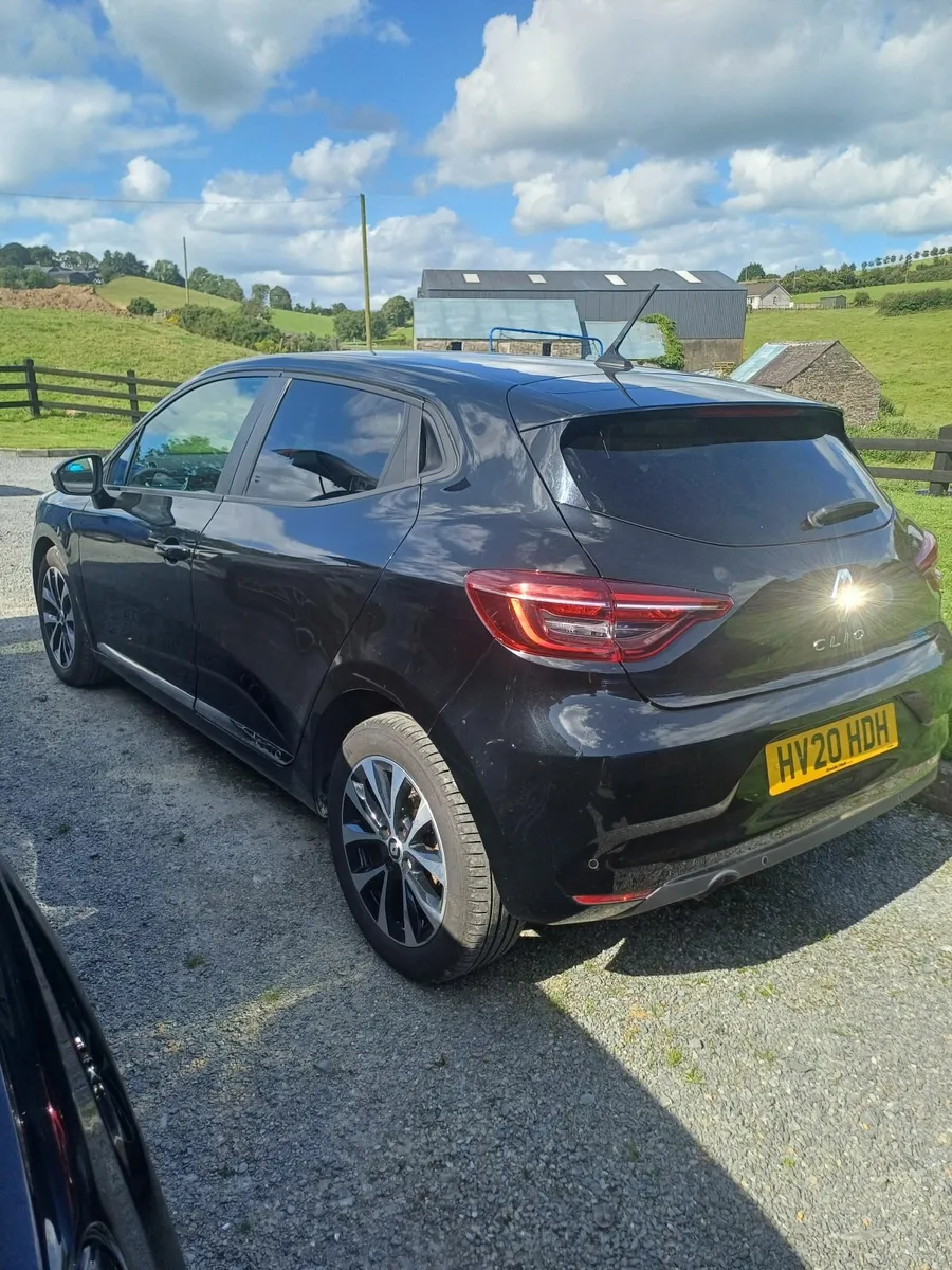 2020 Renault Clio 1.5 dci New model - Image 2