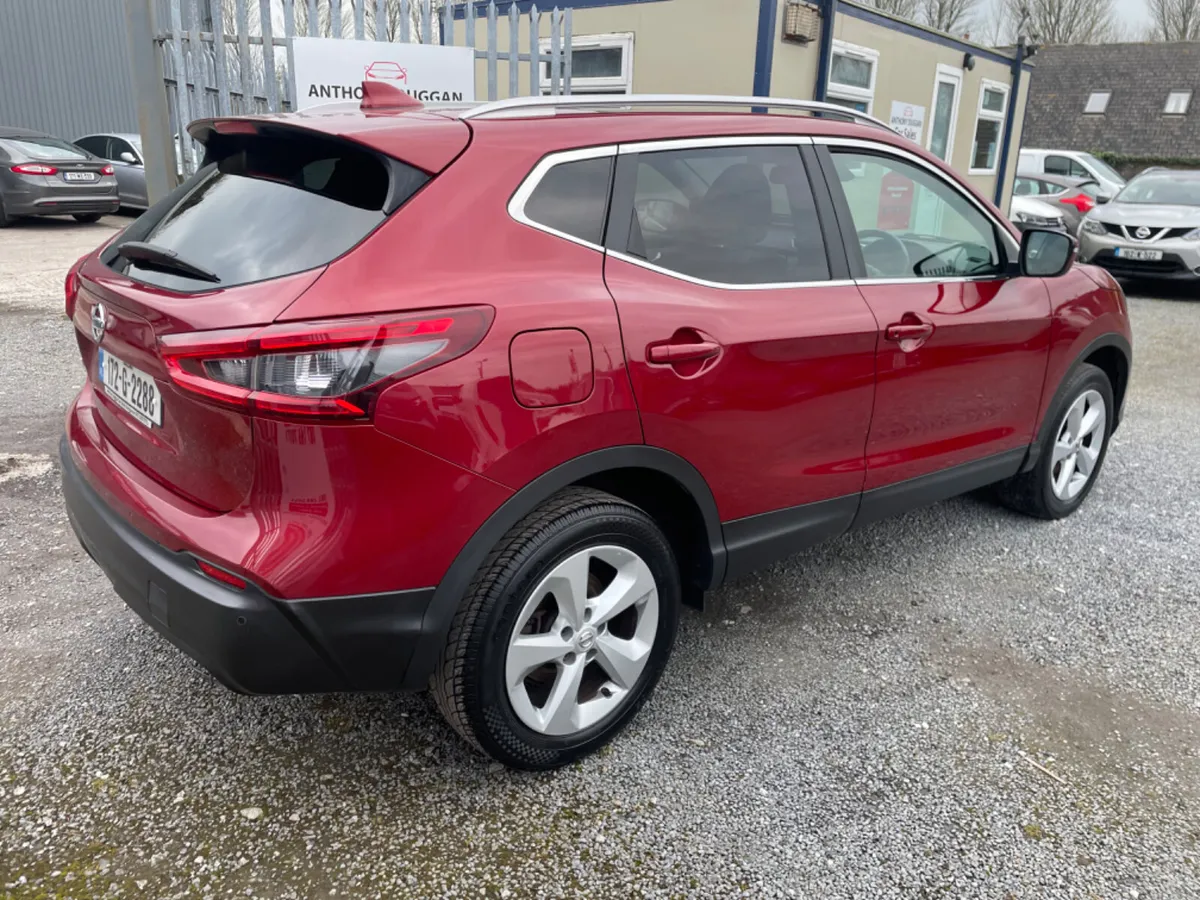 172 Nissan Qashqai 1.5DCI SV for sale in Co. Waterford for €17,500 on