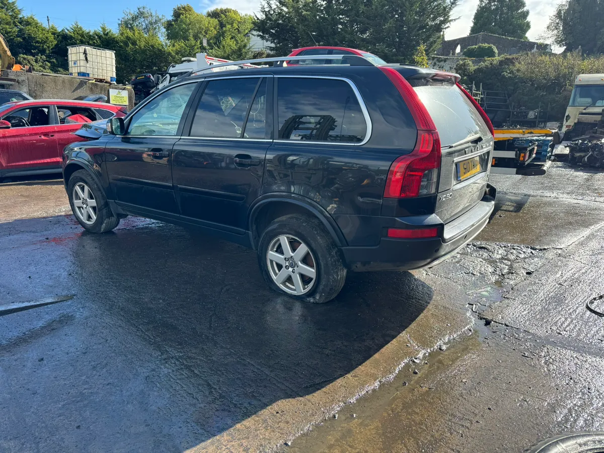 2010 Volvo xc90 2.4 active - Image 3