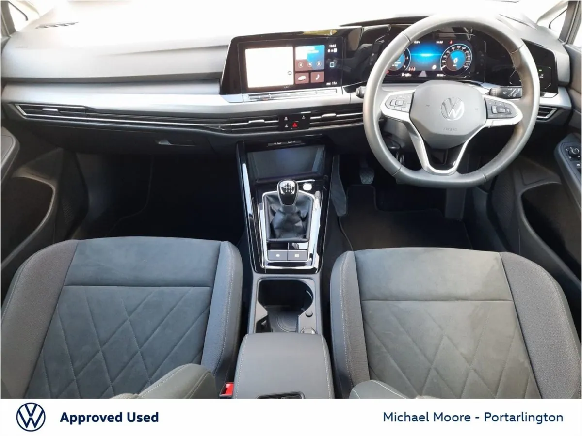 Volkswagen Golf 2.0 TDI 115HP Style - Image 3