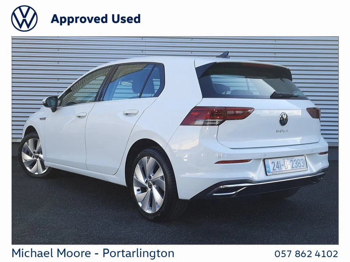 Volkswagen Golf 2.0 TDI 115HP Style - Image 4
