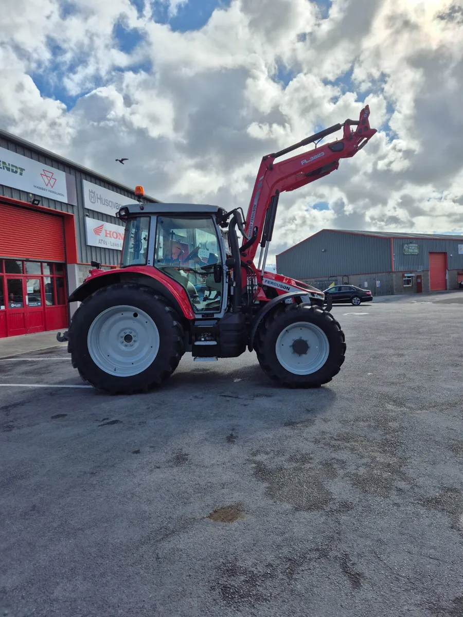 MASSEY FERGUSON - Image 1