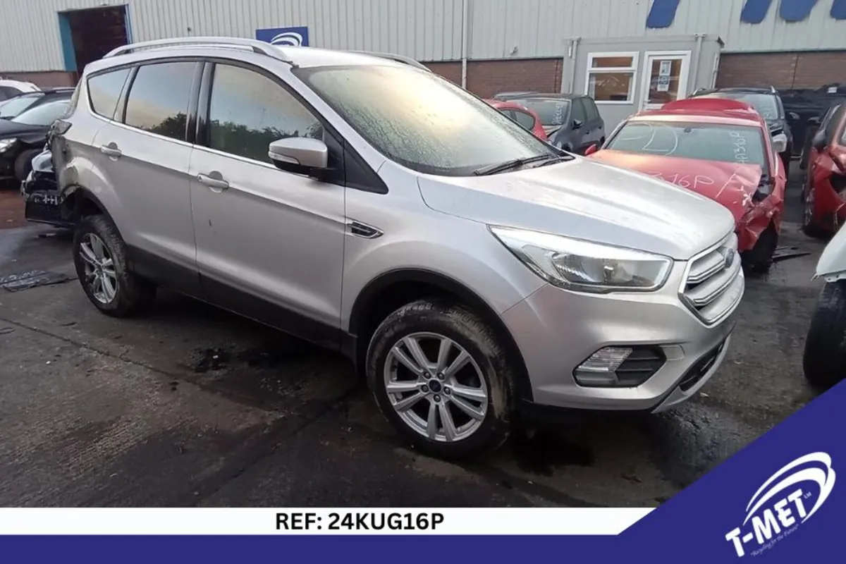 2018 FORD KUGA BREAKING FOR PARTS - Image 1