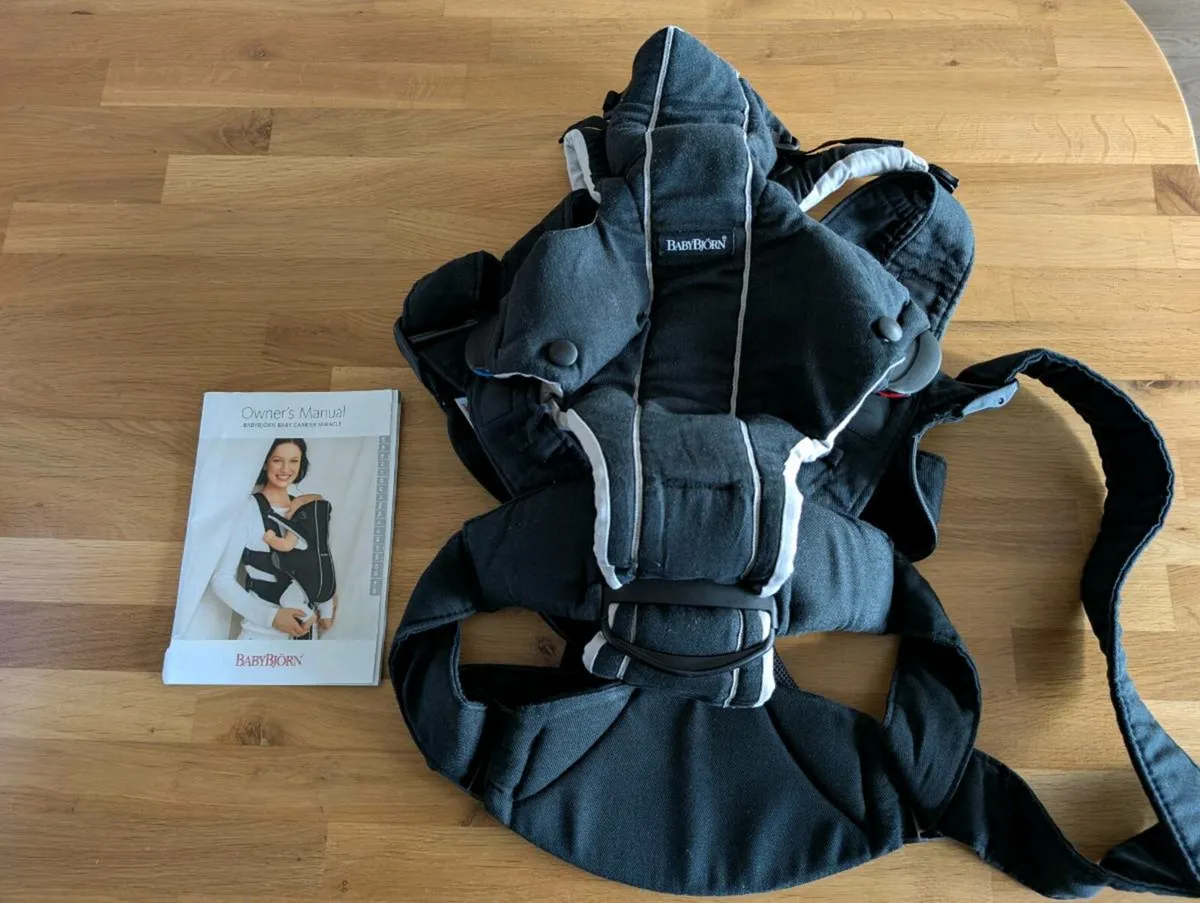 Babybjorn miracle baby carrier sale best sale