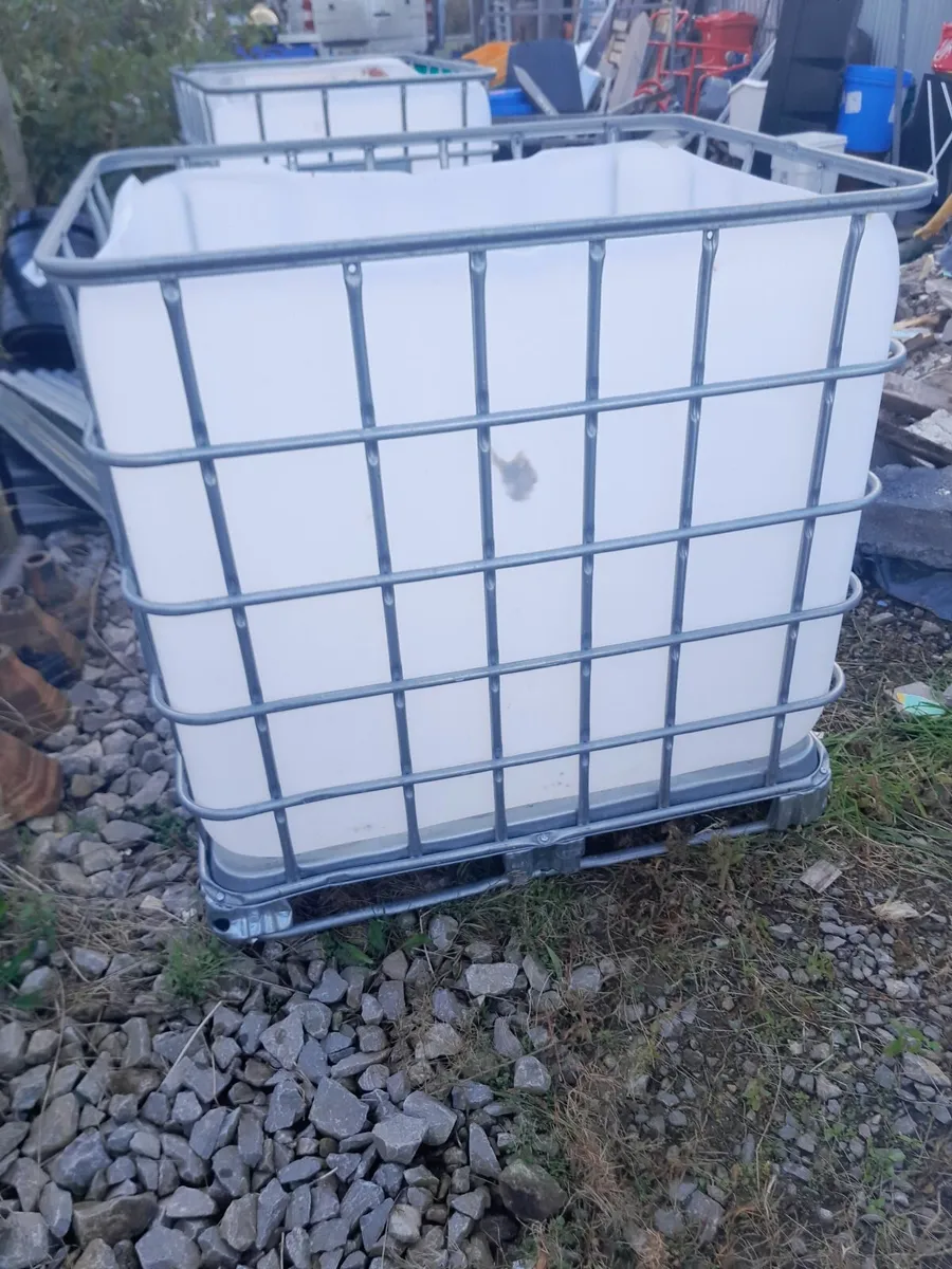 1000ltr icb tanks - Image 1