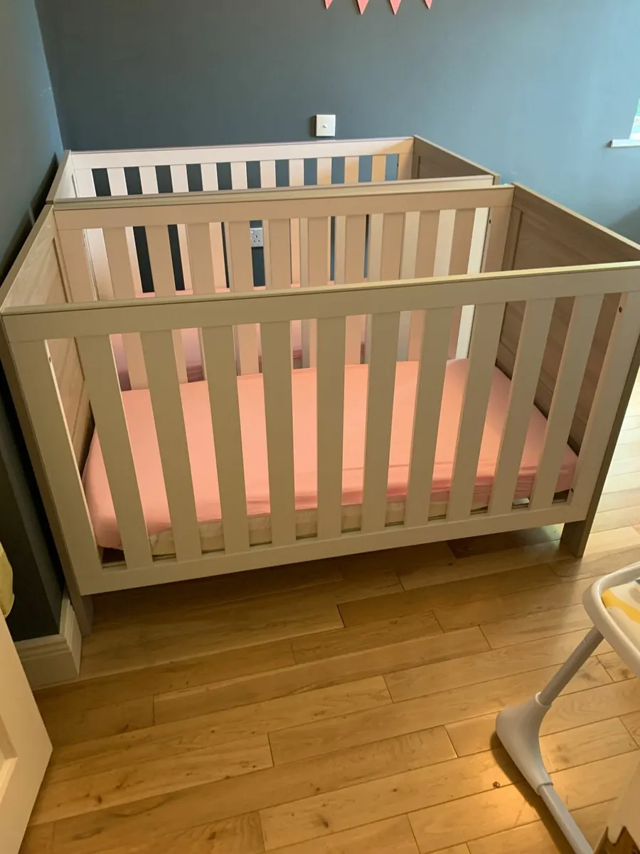 Mamas and papas murano cot bed best sale