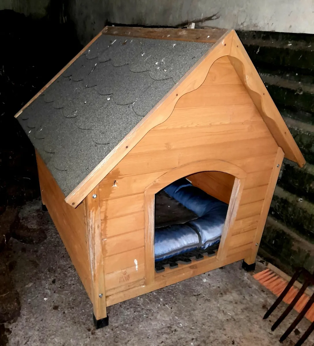 Dog Kennel for sale in Co. Galway for 50 on DoneDeal