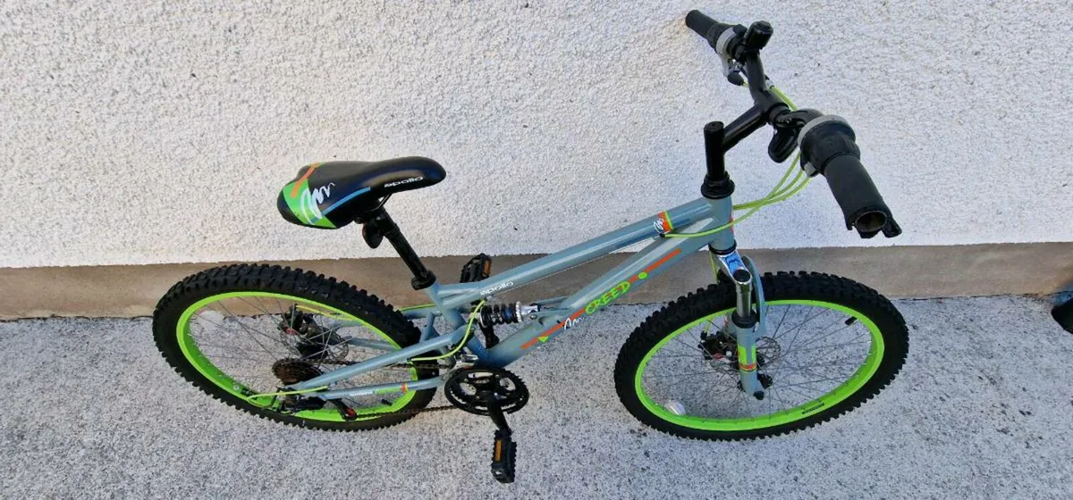 Apollo creed junior mountain bike hotsell