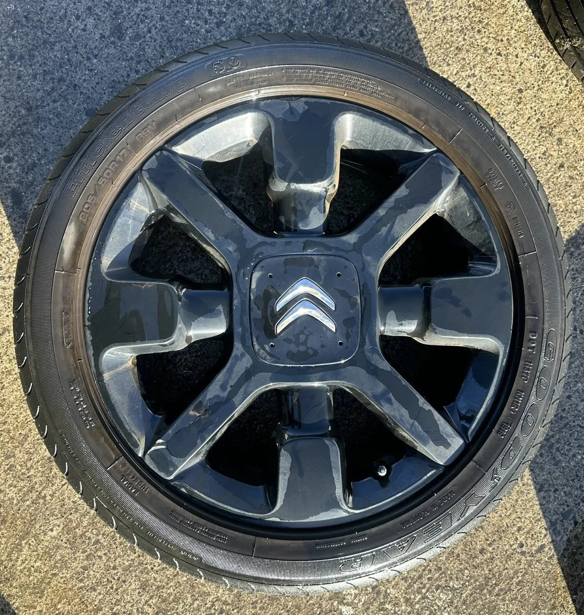 CITROEN 17" GENUINE ALLOY WHEELS - Image 1