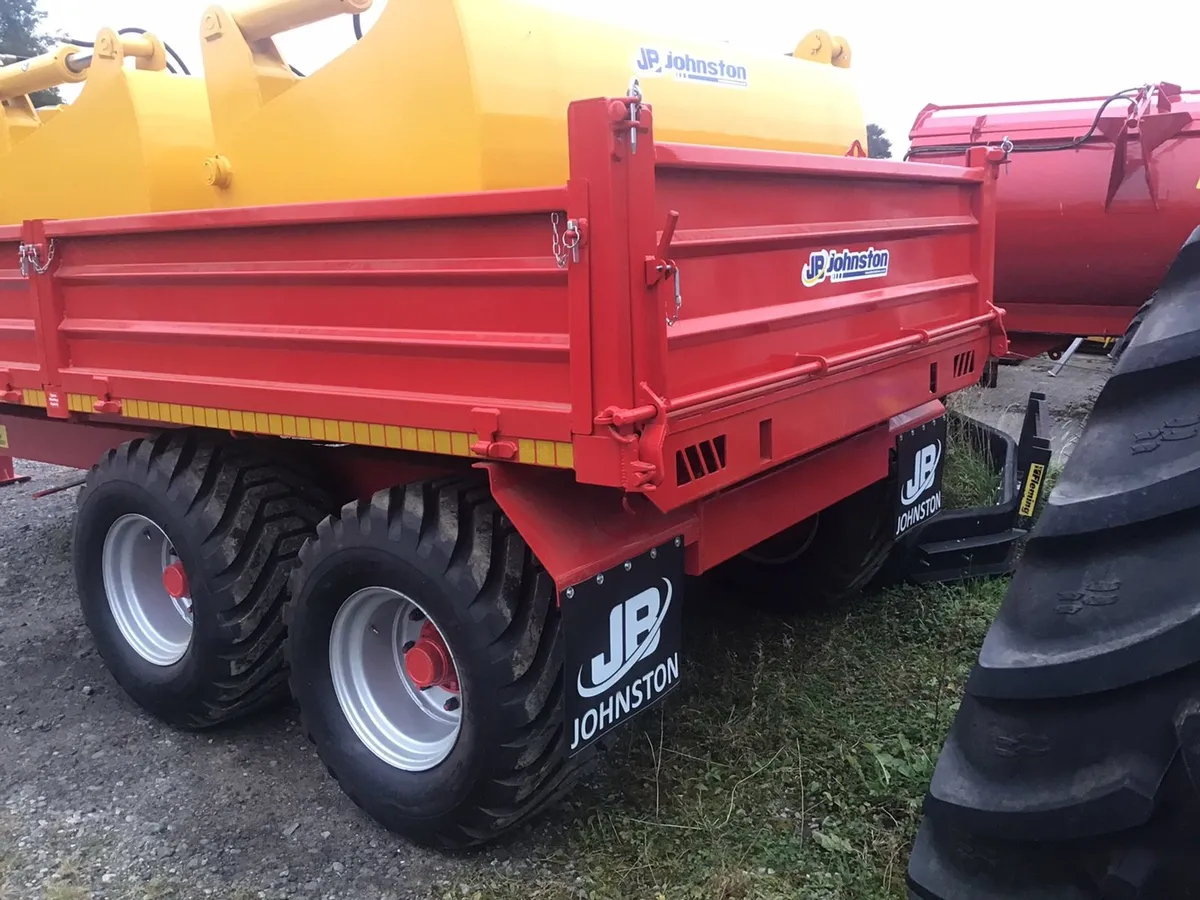 Johnston 14ft x 8ft Tandem Axle Trailer - Image 3