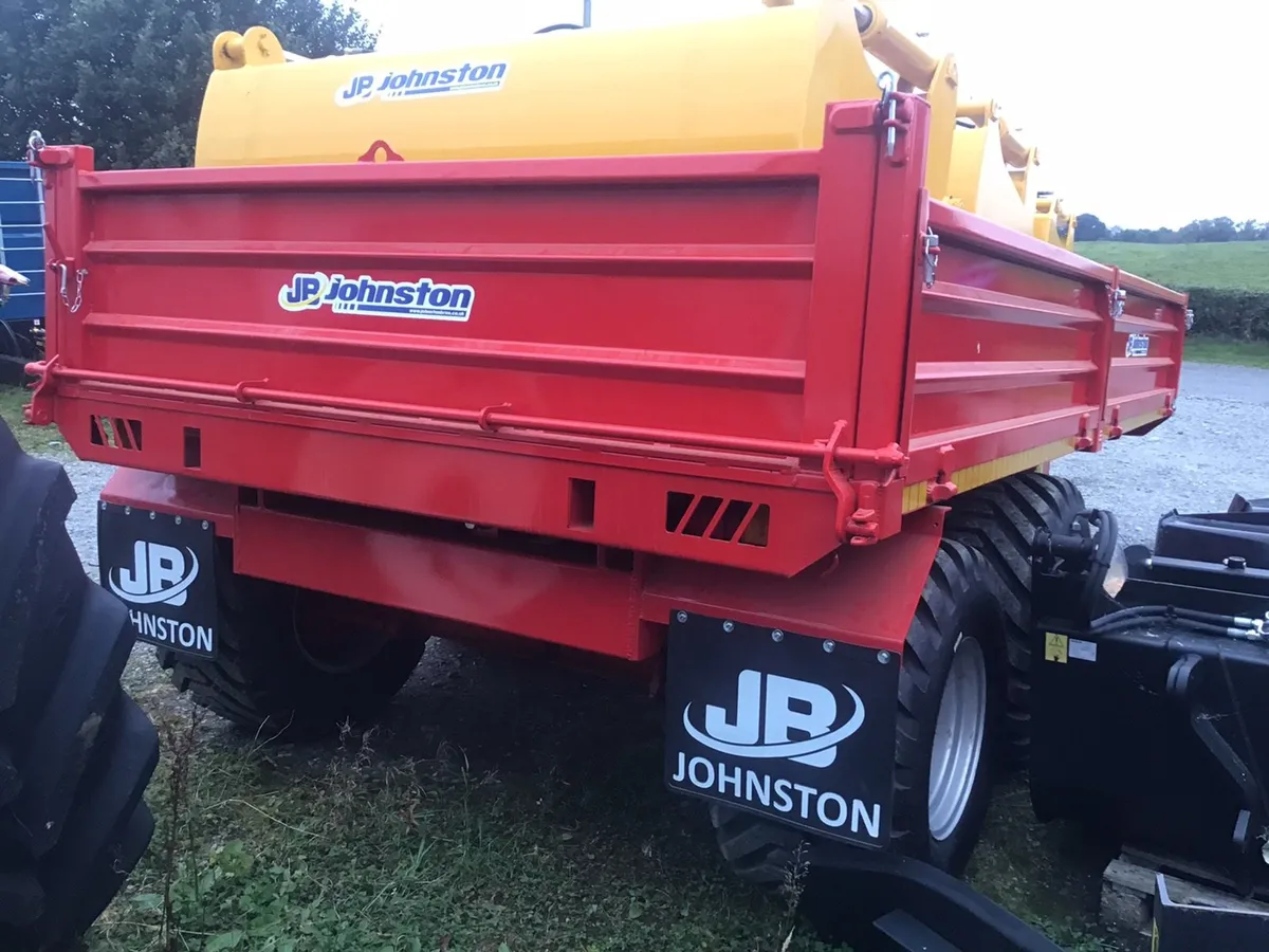 Johnston 14ft x 8ft Tandem Axle Trailer - Image 4