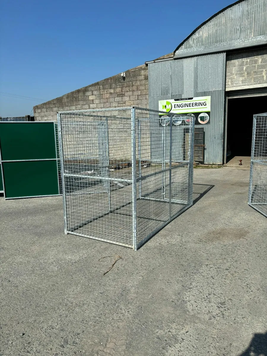 Galvanised Dog pens Dog runs - Image 1